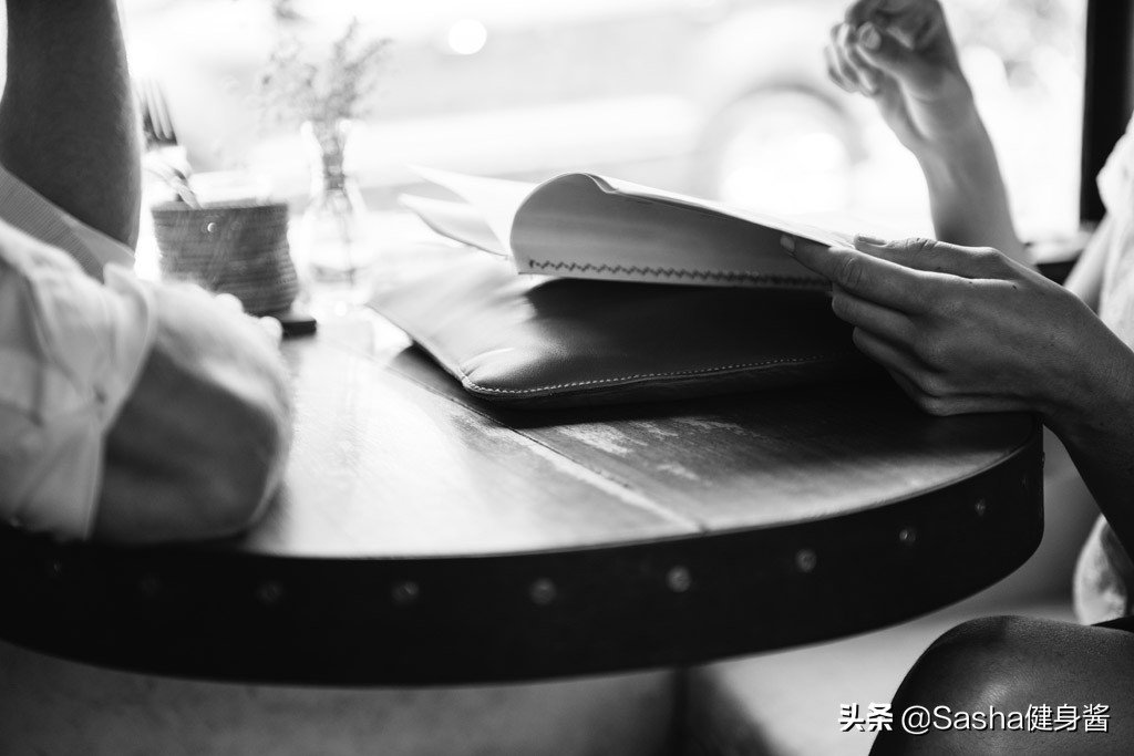 蜜桃臀训练法则，别让你的大腿肉耽误了好身材