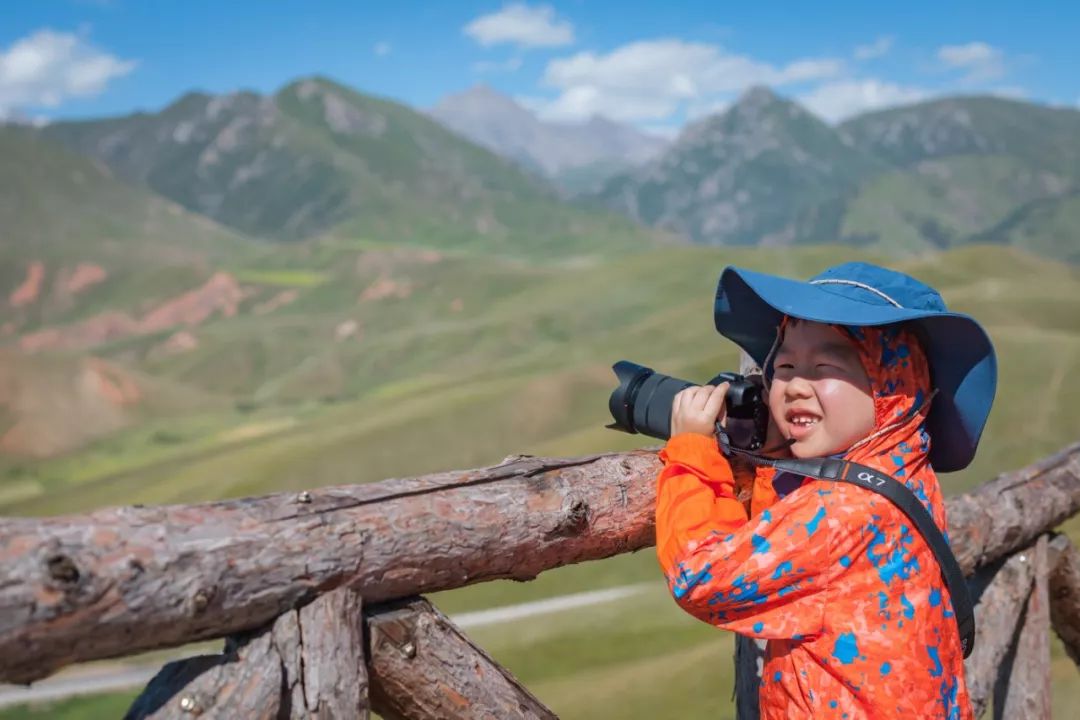 只要你面朝青海湖，八月依旧春暖花开