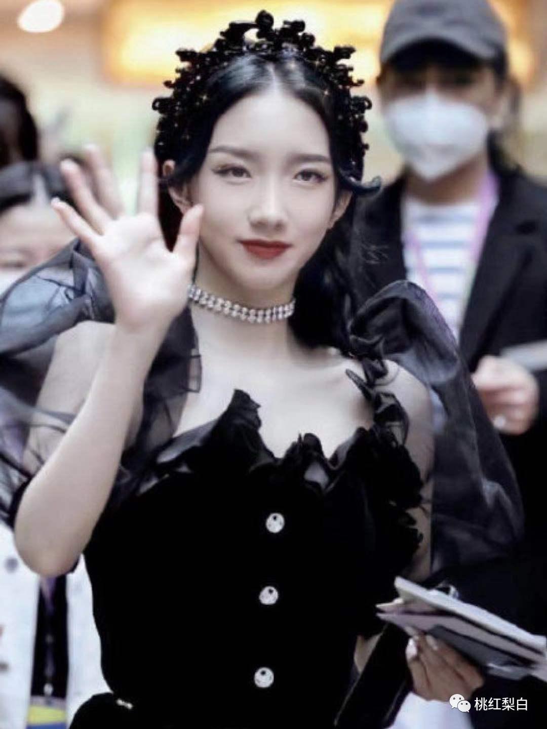 黄圣依和刘敏涛,女明星刘敏涛