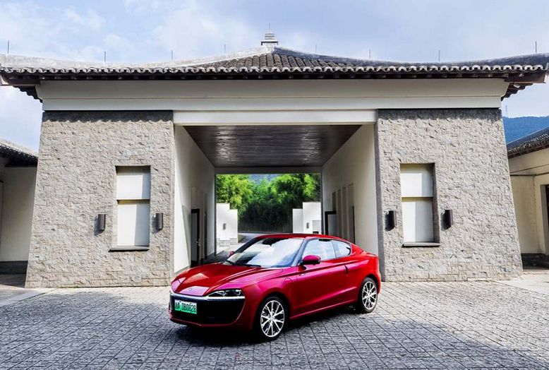 零跑s01目前最成功的老年代步车,零跑跑车s01