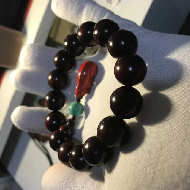 文玩十大经典手串,文玩最具灵性的5种手串