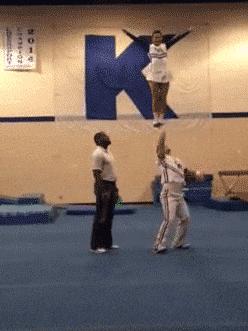 搞笑gif你们这些城里人太会玩了,搞笑gif逗比的世界你永远理解不了