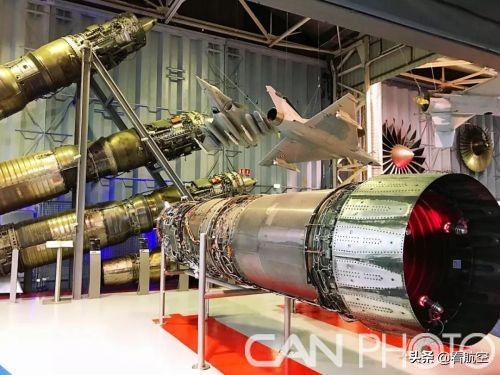 巴黎独自旅行攻略旅游线路,巴黎旅游攻略飞机