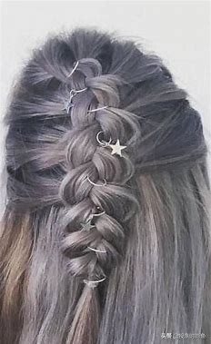 怎么挑选适合自己的配饰,配饰选择技巧