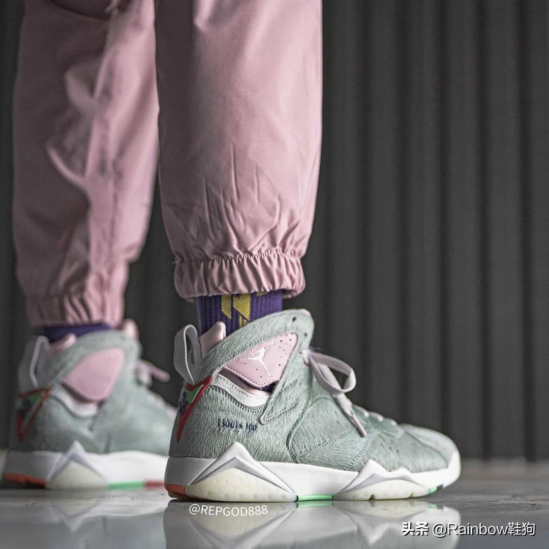 aj7兔八哥2015怎么搭配衣服,aj7兔八哥元年复刻