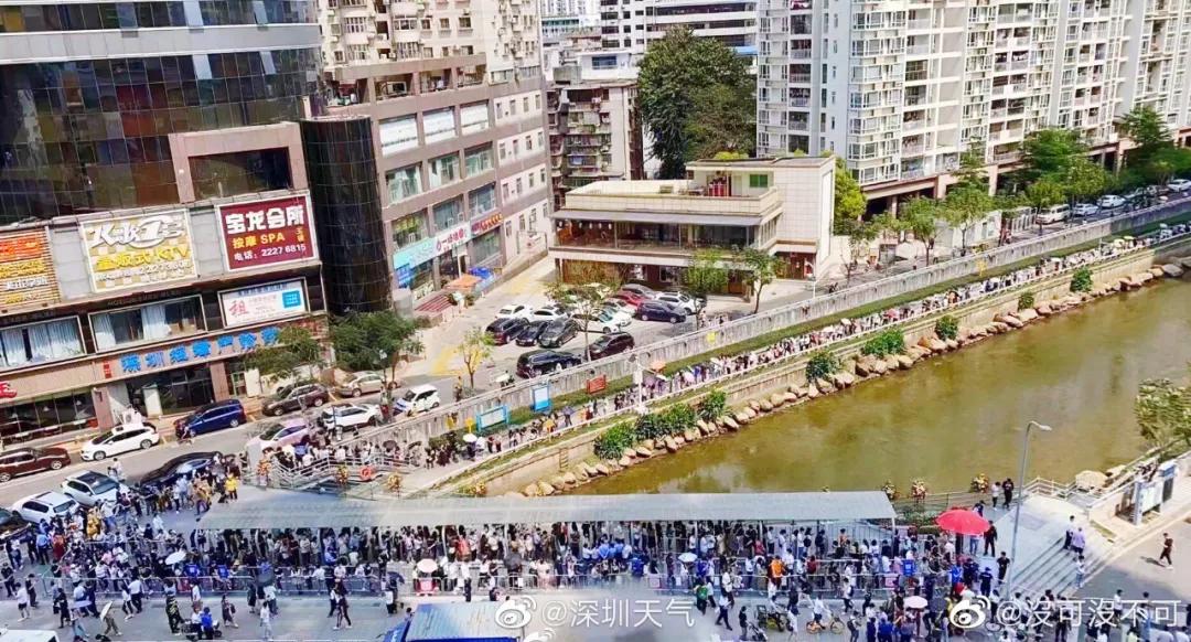 你看到的网红vs现实的网红 (你眼中的网红和真实的网红)