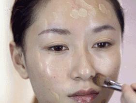 晚上睡觉化妆的正确步骤顺序,早上擦脸化妆的正确步骤顺序