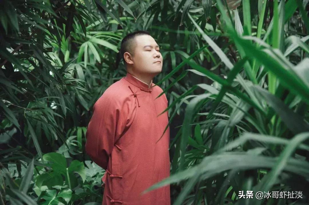 岳云鹏在德云社地位多高,岳云鹏现在在德云社地位