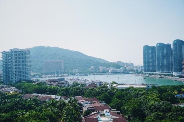 海南三亚旅游去哪里购物好点呢,海南旅游购物攻略最新
