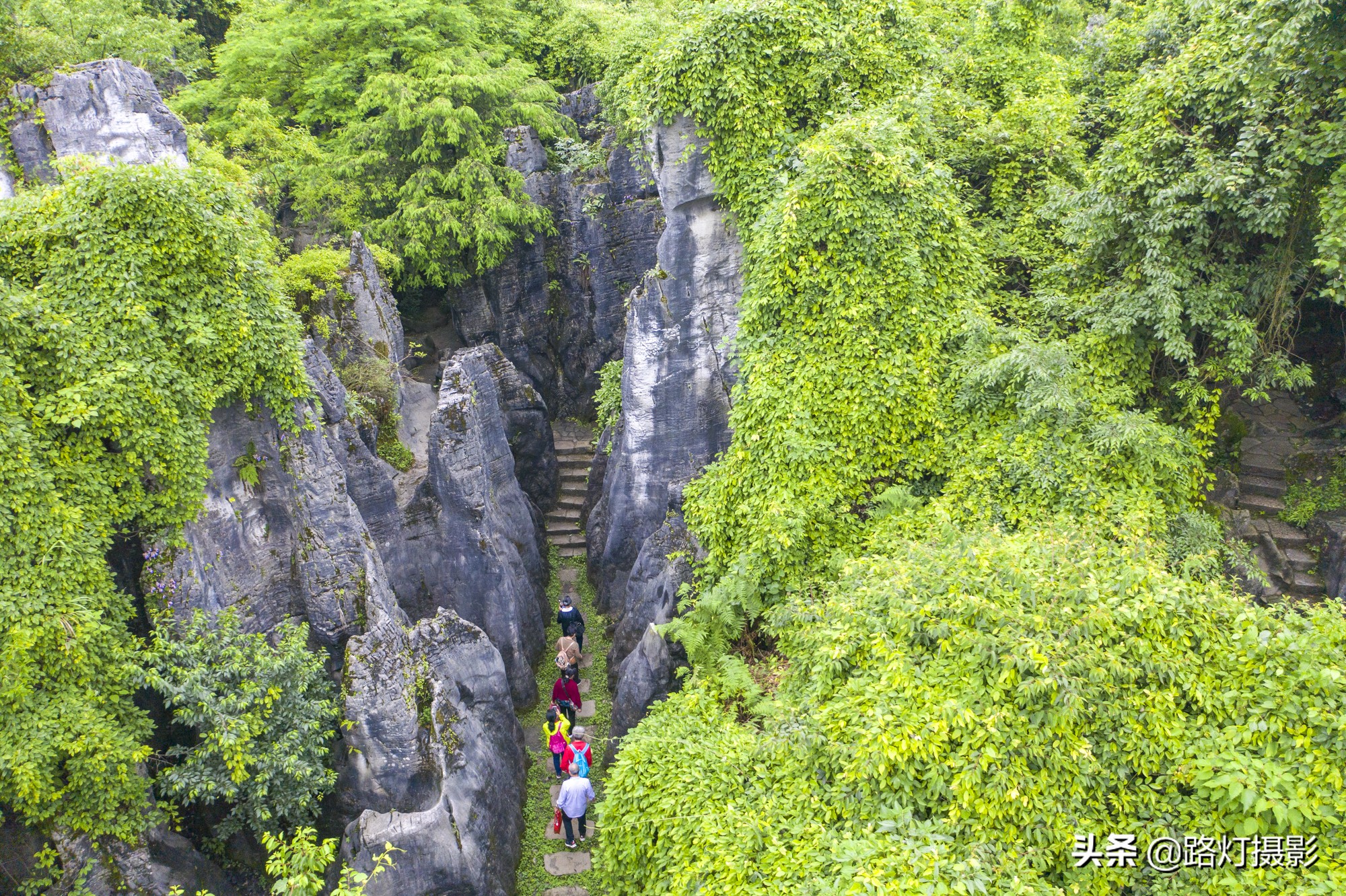 中国最凉快的十大避暑胜地,夏天最受欢迎的十个避暑城市排名