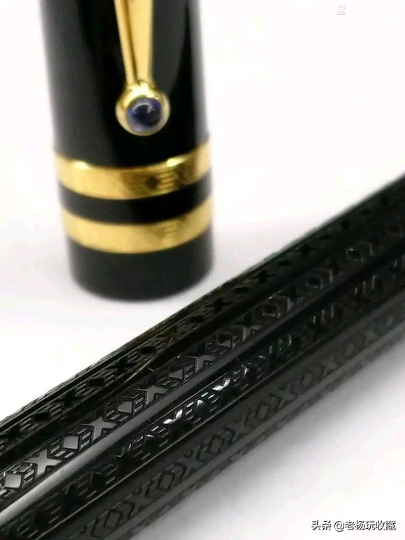 “乖桀人生”与“恐怖迷宫”——万宝龙大文豪系列陀思妥耶夫斯