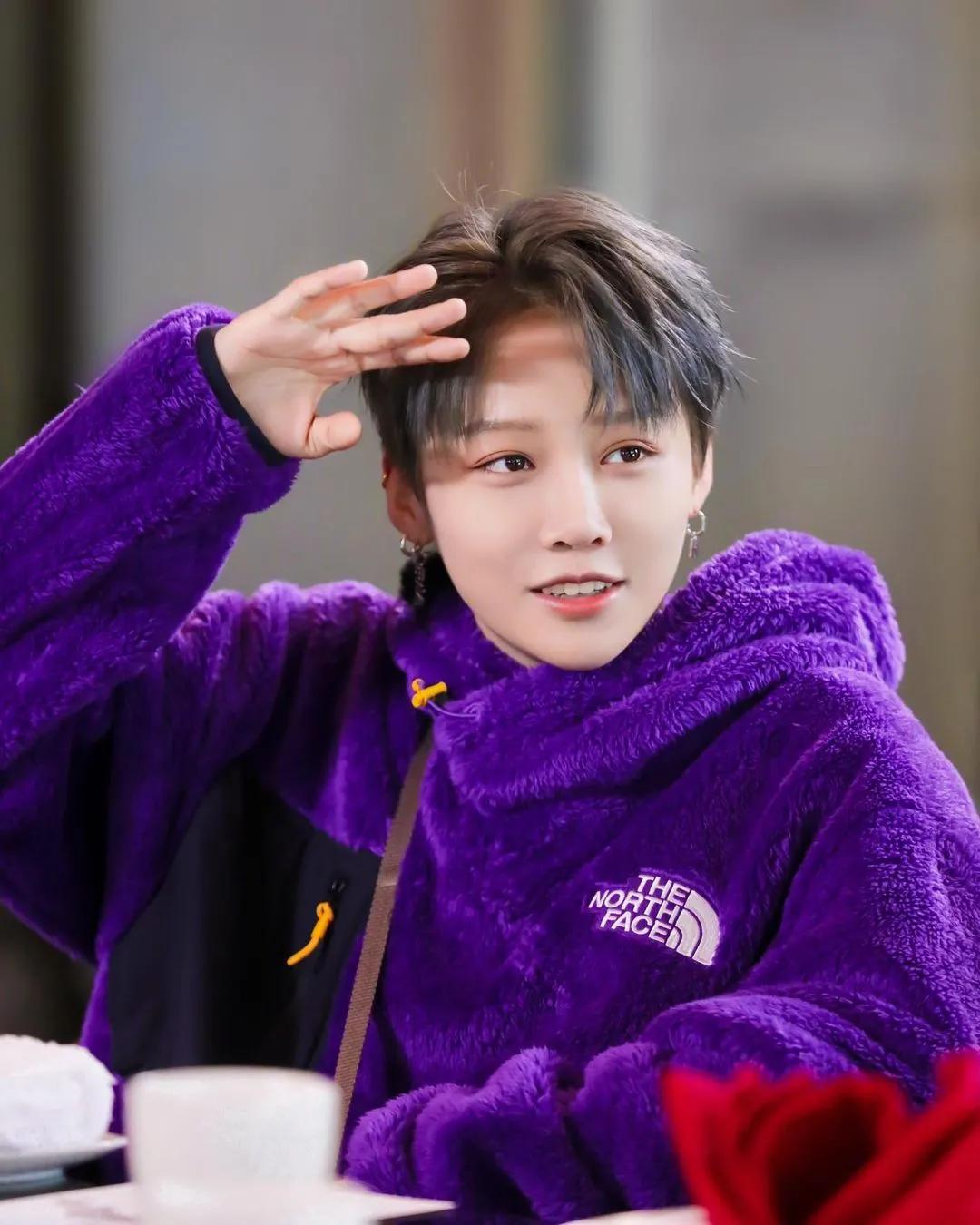 潮流合伙人欧阳娜娜穿的真土,潮流合伙人欧阳娜娜韩式