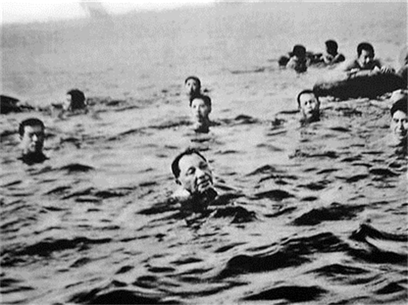 *小平邓**是个体育迷：夸刘国梁是好苗子，赛事紧张时也会“不淡定”