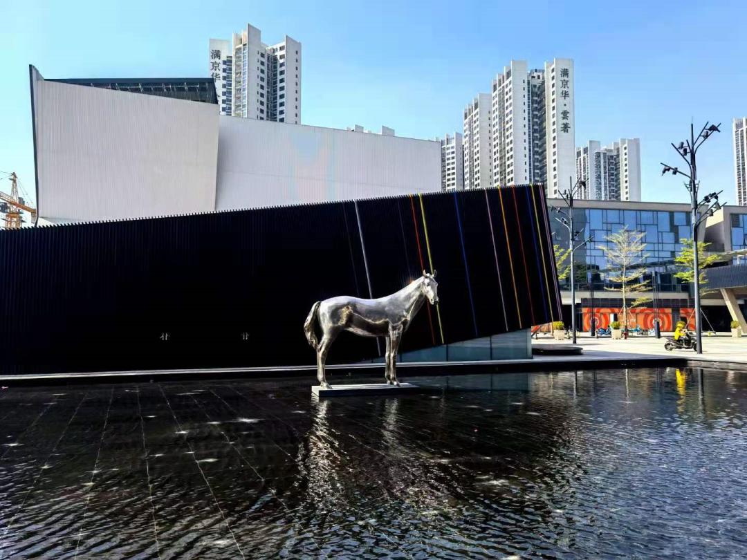 发现深圳「殿堂级」艺术神盘!阿玛尼、BV、范思哲都在家楼下