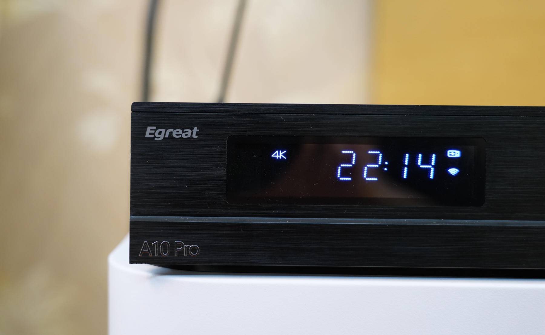 明基投影仪w4000和w2710对比评测,明基w2700brilliantcolour