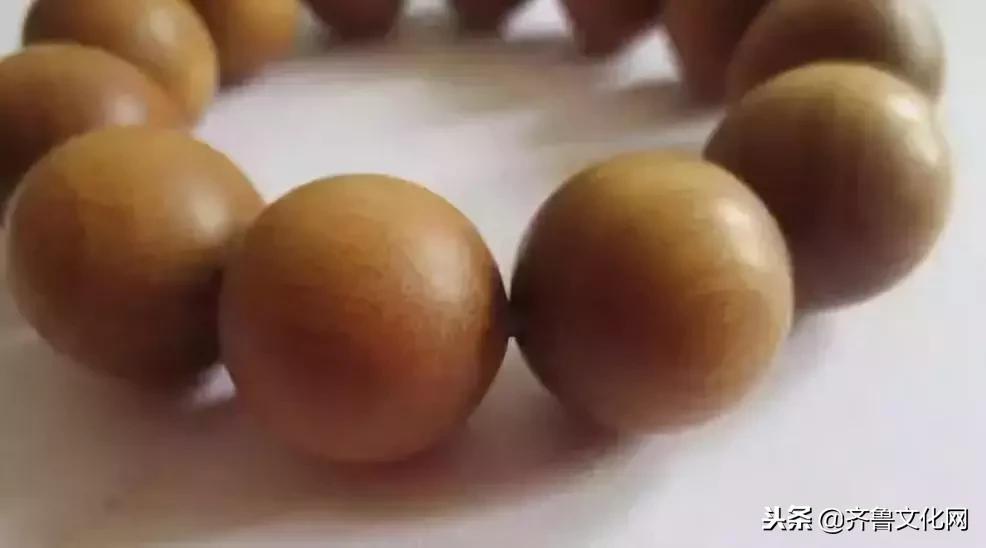 怎么分辨红檀,白檀紫檀青檀绿檀