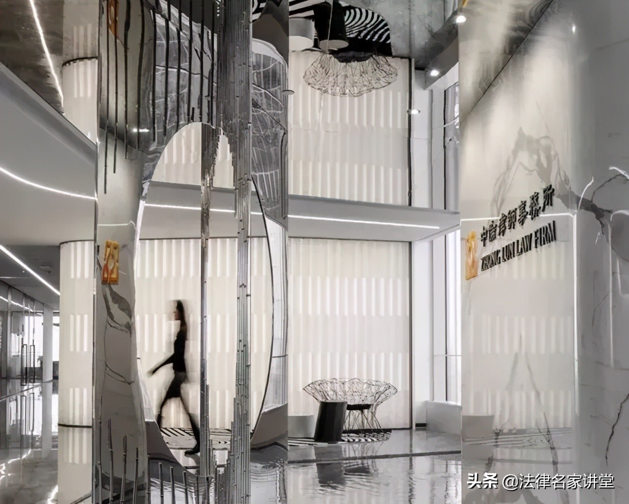 盘点那些颜值超高的警察,国内外顶尖律所