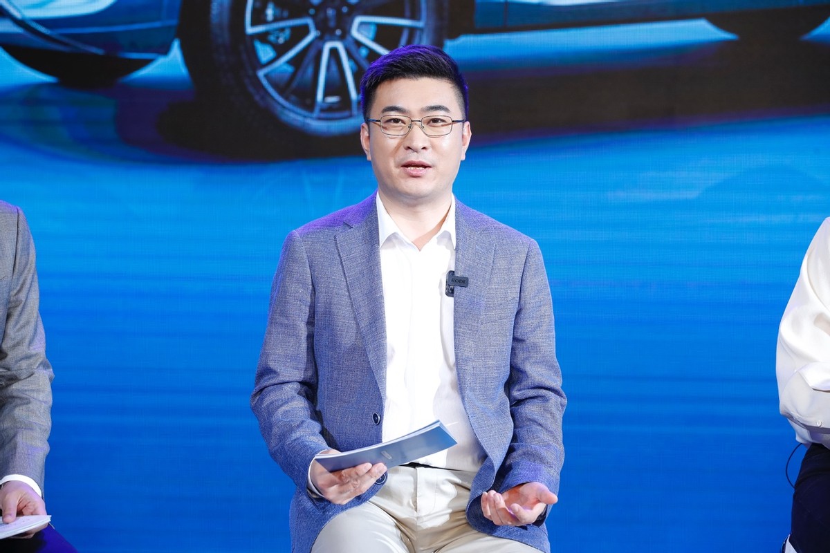 长城wey摩卡黑科技,开箱黑科技文具