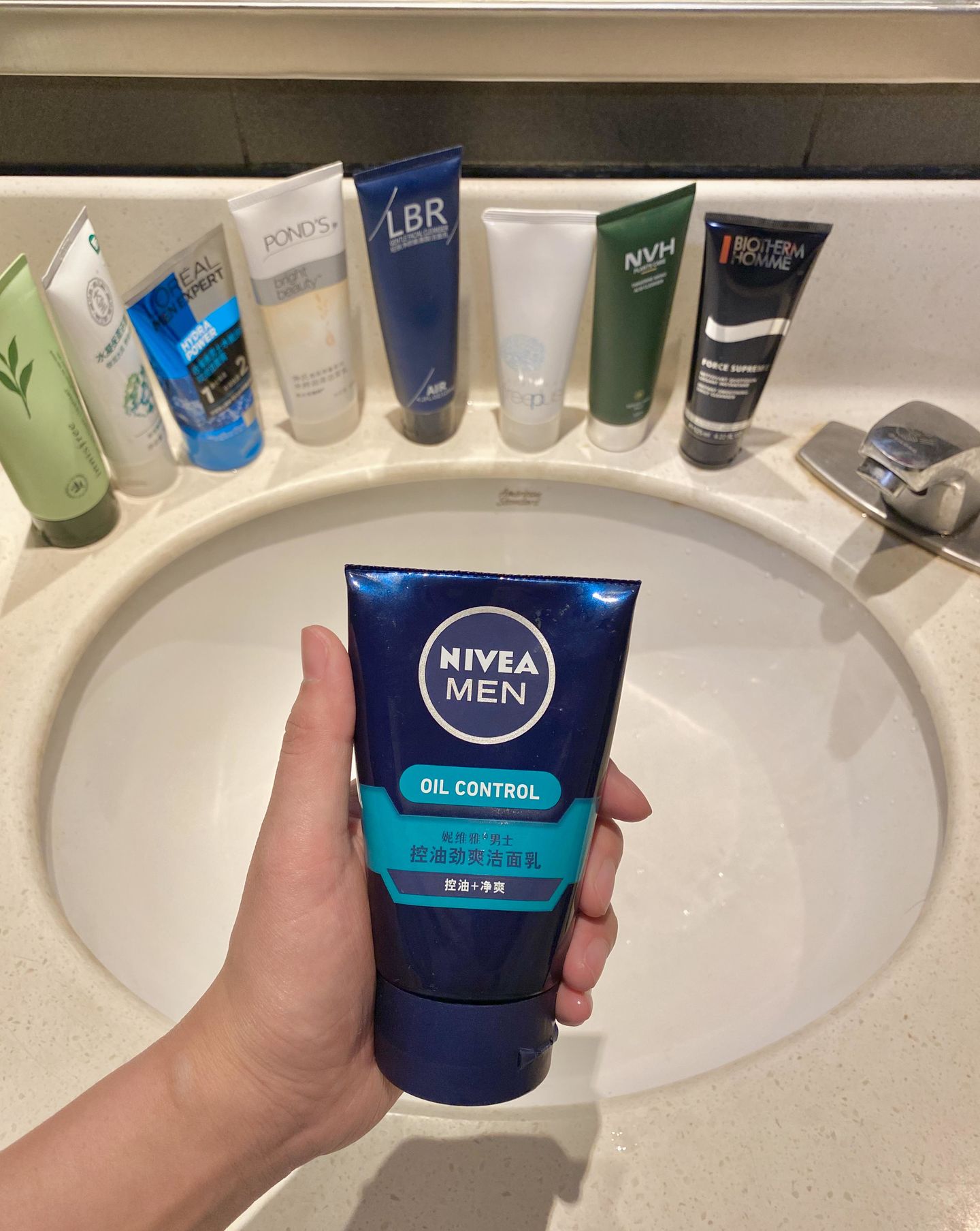 洗面奶男士评测2021推荐,2022男士洗面奶测评红黑榜