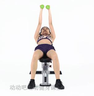 胸部训练6个动作哑铃,6个胸部肌肉训练