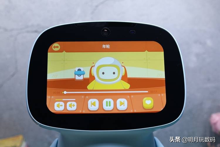 陪伴机器人儿童学习,ai早教学习机器人哪个好用