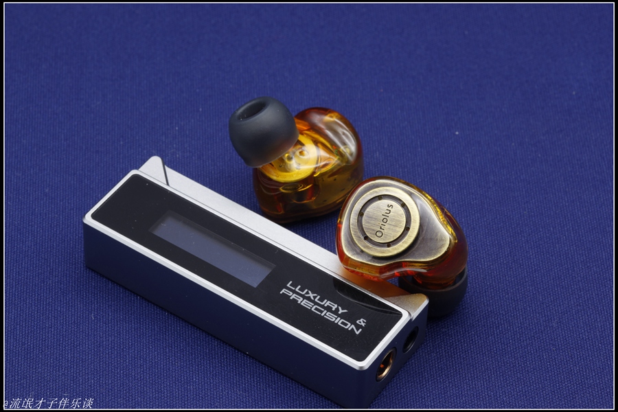 春天该听的歌,春天听秋天的歌不合时宜