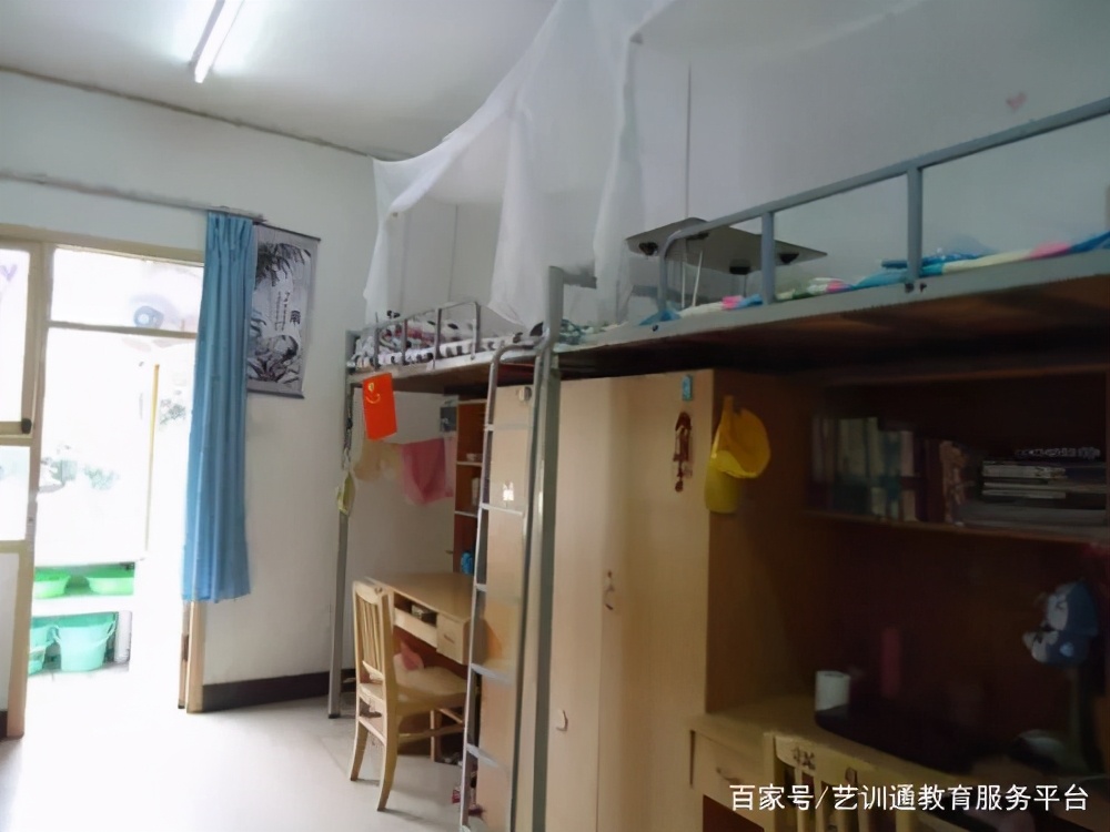 文科大学宿舍条件排名,全国学院宿舍条件排名