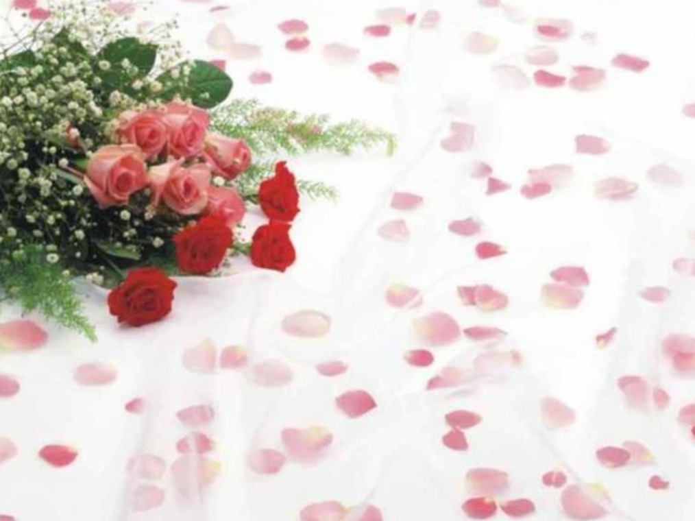 花钱在娘家赚钱出力在婆家,女人在娘家时花钱在婆家挣钱