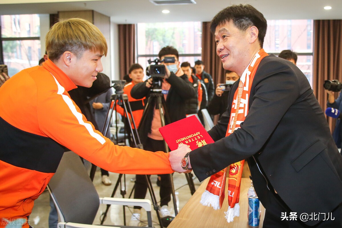 中超土豪引进三名外援,中超土豪两大巨星未来引援