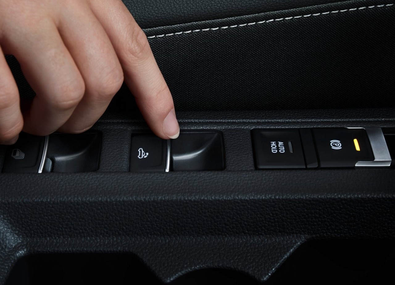 新款陆风suv车型值得期待吗,陆风suv路虎版