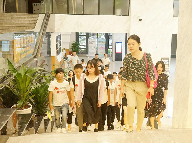 在北海买房买哪个楼盘,在北海10万以下能买什么样的房子