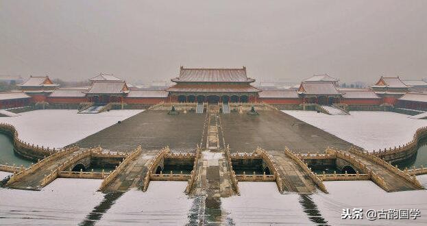 一座城一首诗一幅画,一座城一首诗视频