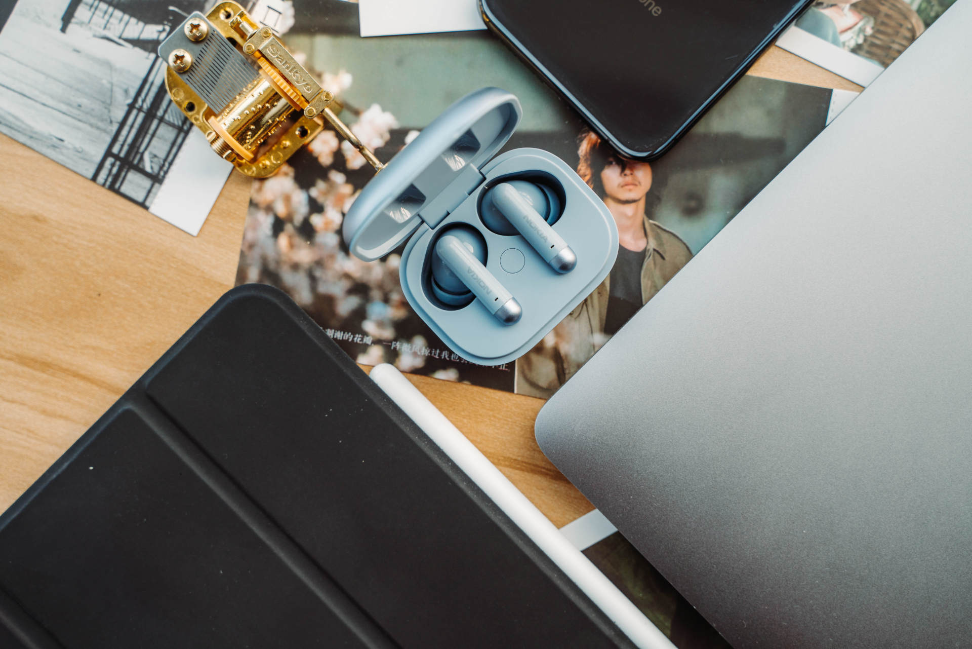 服!想不到诺基亚再现机皇品质的作品,出现在当前最热的耳机上