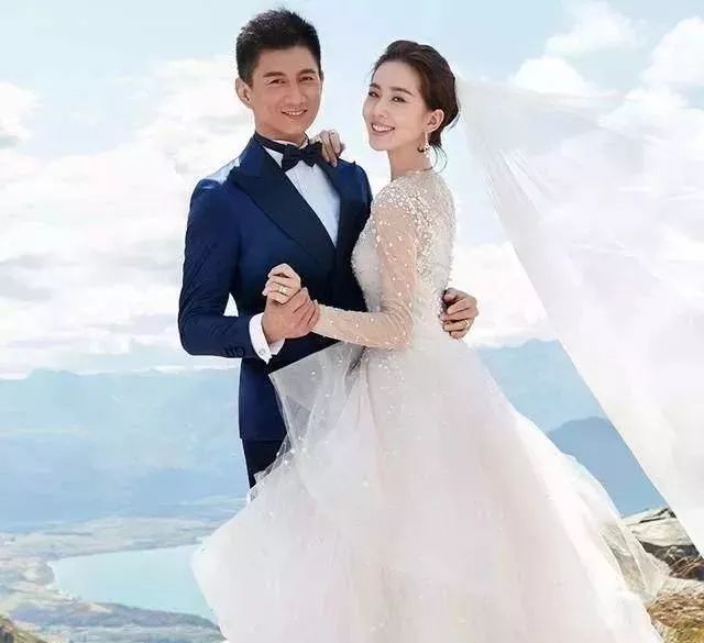 女明星们的婚礼珠宝，谁说只有“鸽子蛋?