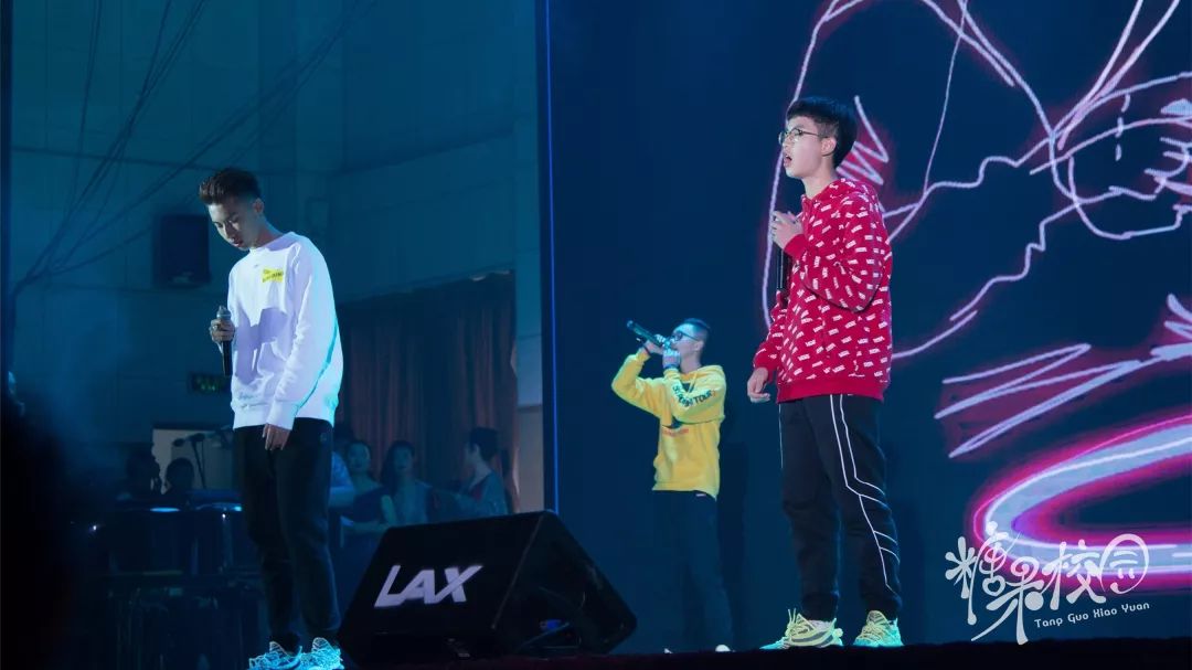 缘聚求实谱写历史篇章展望未来开启迢迢征程昆十中白塔新年盛会