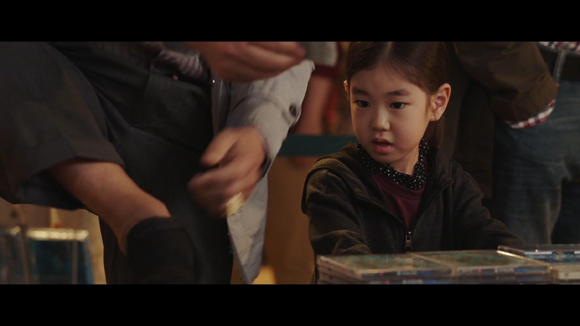 一上映就夺得韩国电影票房冠军，赶超《阿凡达》的纪录，不容错过