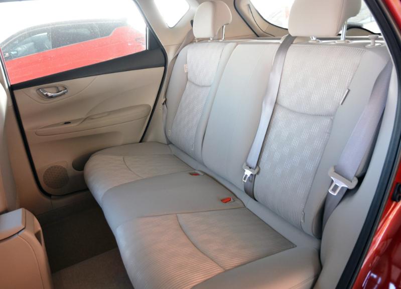 七座家用车省油日产,省油自动挡代步车日产阳光