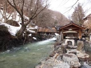 日本混浴会发生问题,日本混浴温泉真的安全吗