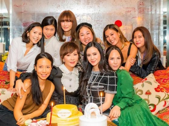 盘点“香江上流闺蜜团”五个千亿豪门婚礼，看看到底谁更壕无人性