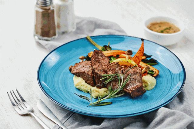 男孩学西餐就业前景如何,西餐行业前景解析