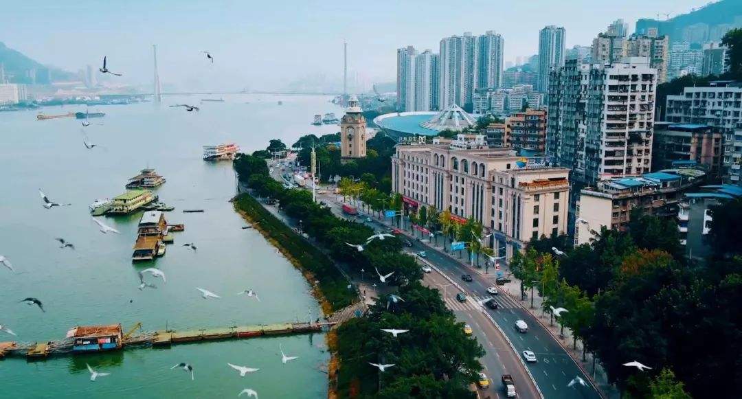 重庆市万州区余家镇,重庆市万州第三中学