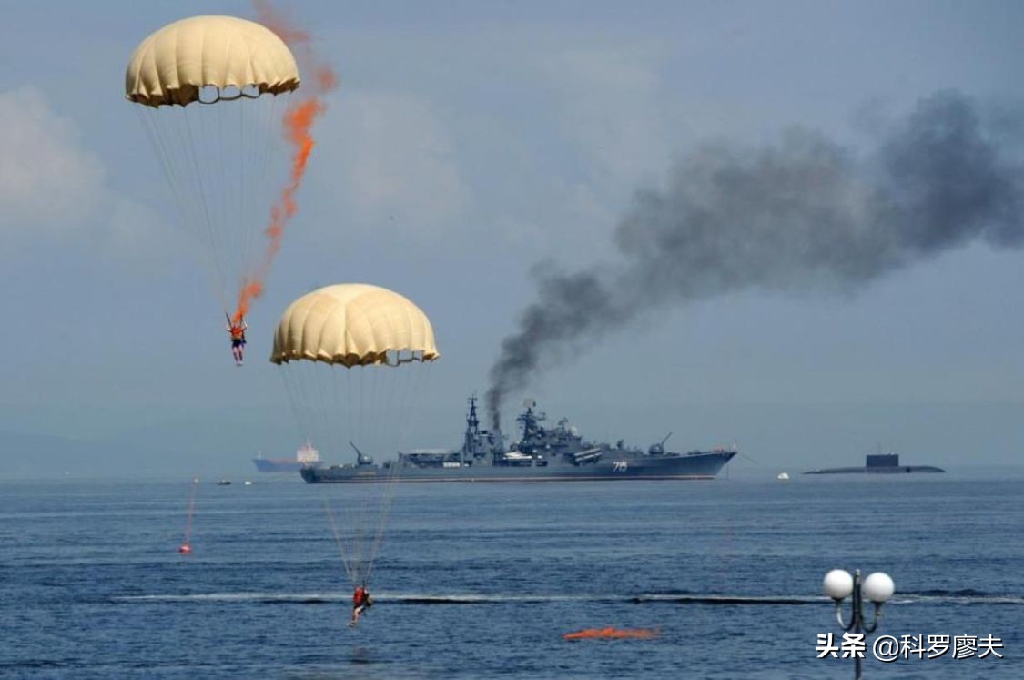 发威了!俄太平洋舰队在日本海发起导弹打击,模拟摧毁日本战舰