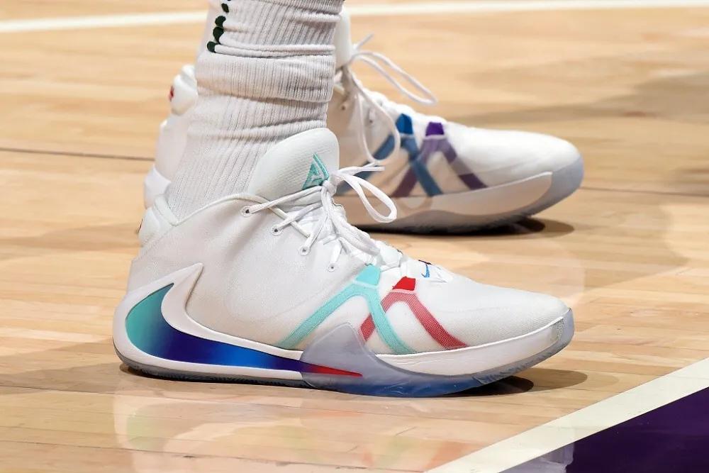 nba球员上脚篮球鞋品牌占比,nba球星上脚最多的球鞋排行榜