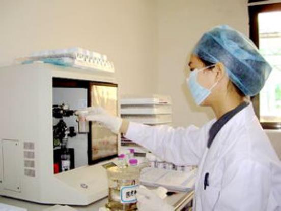 女性腿疼是宫颈癌的早期预兆吗,女性双腿疼痛查出宫颈癌