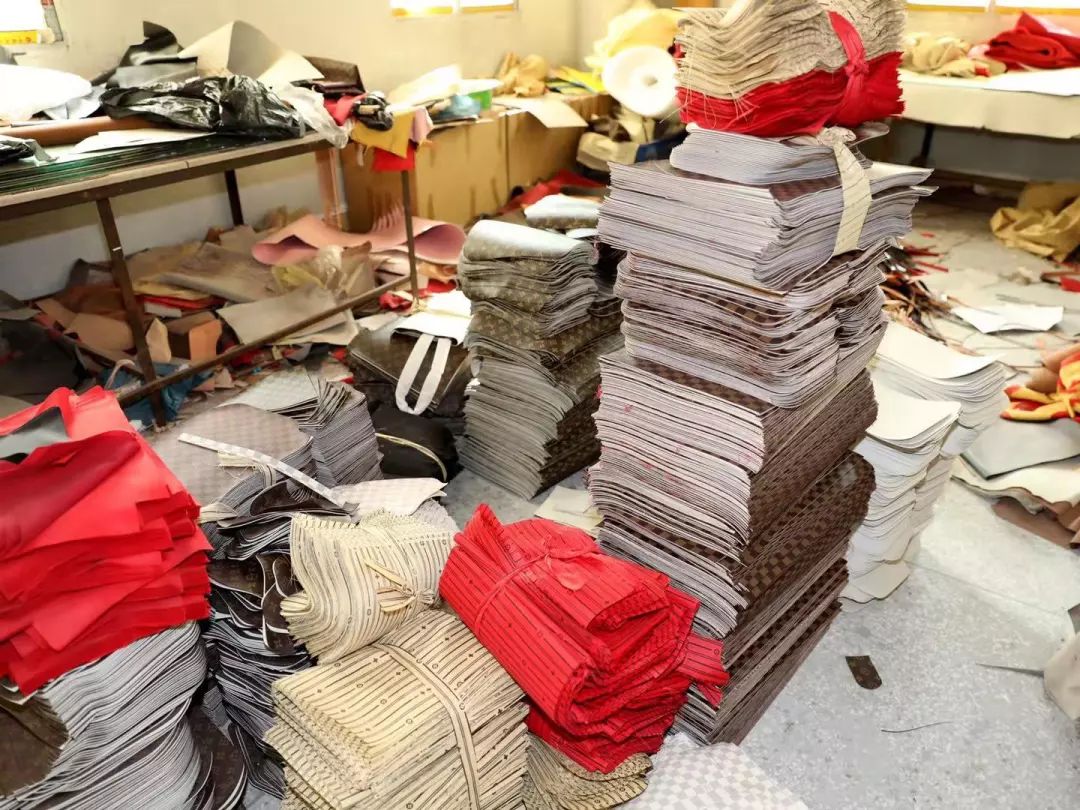 burberry围巾原价1980,burberry围巾是什么档次