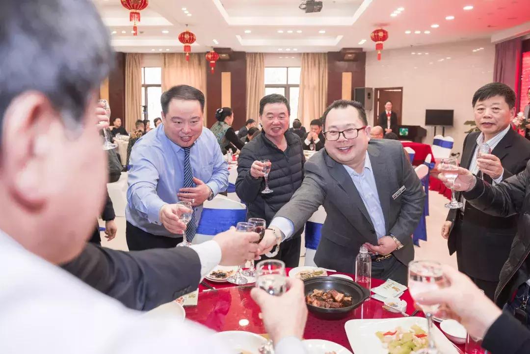 康正汽车集团的现状,康正汽车集团管理中心