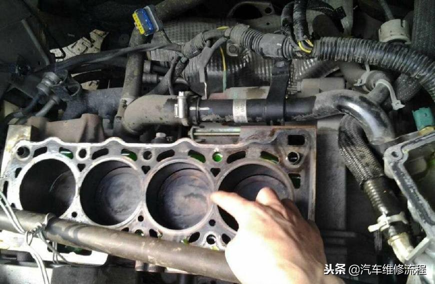 清洗节气门之后加油也还是无力,发动机节气门洗不干净