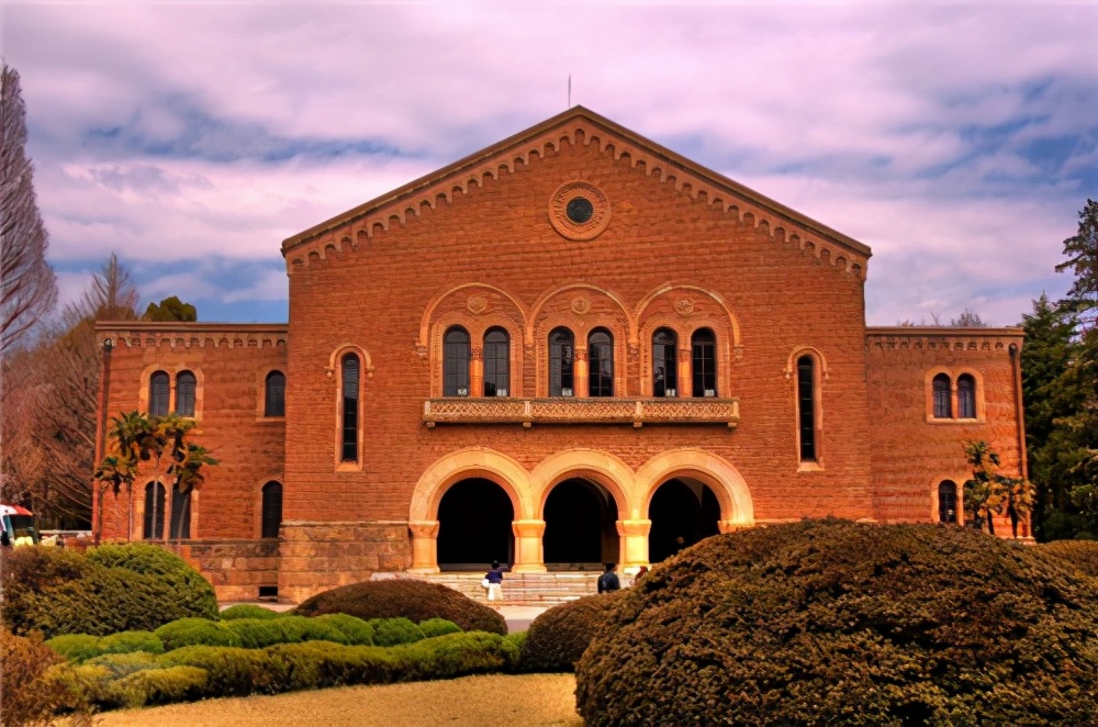 留学日本一桥大学,一桥大学留学指南