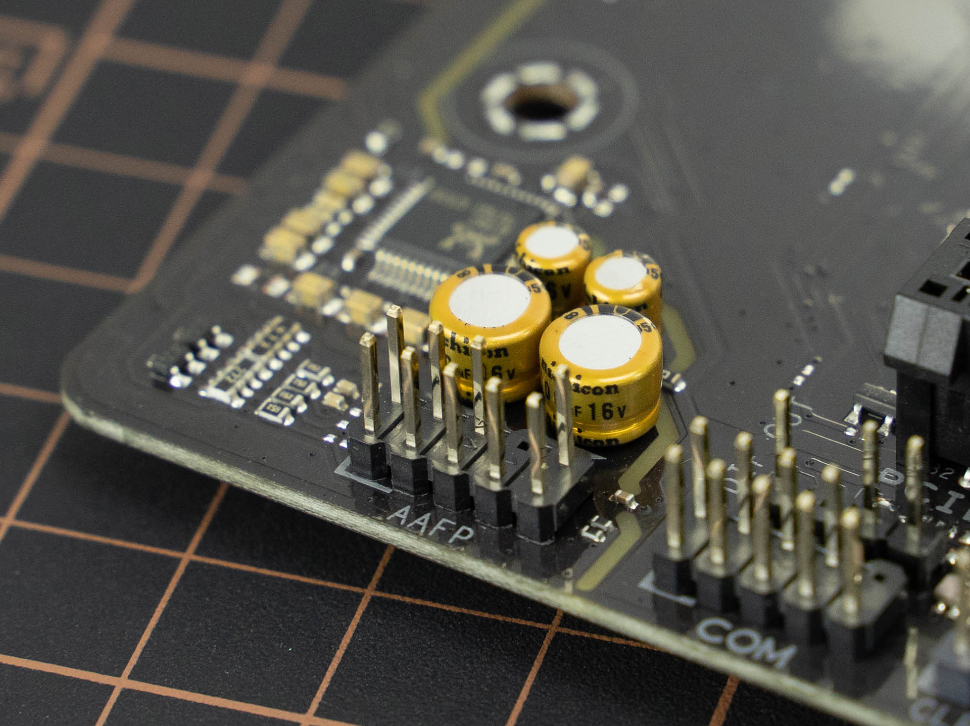 有了这台性能小钢炮未来2年游戏不用愁