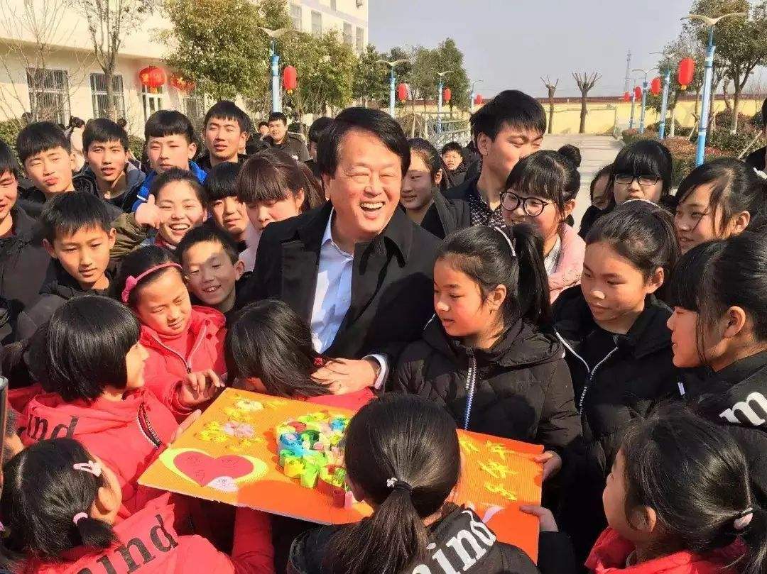 玻璃大王曹德旺在福建的豪宅,福建玻璃大王曹德旺现状